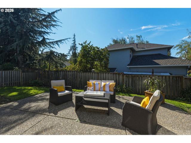 22215 Sw 102ND Pl, Tualatin, OR 97062