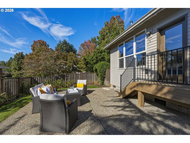 22215 Sw 102ND Pl, Tualatin, OR 97062