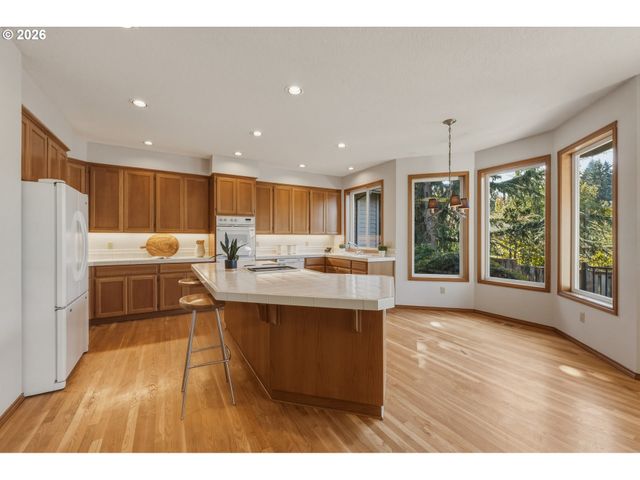 22215 Sw 102ND Pl, Tualatin, OR 97062
