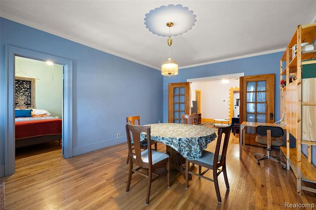 2700 Holmes Street, Hamtramck, MI 48212