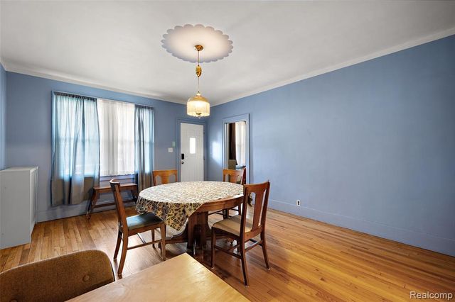 2700 Holmes Street, Hamtramck, MI 48212