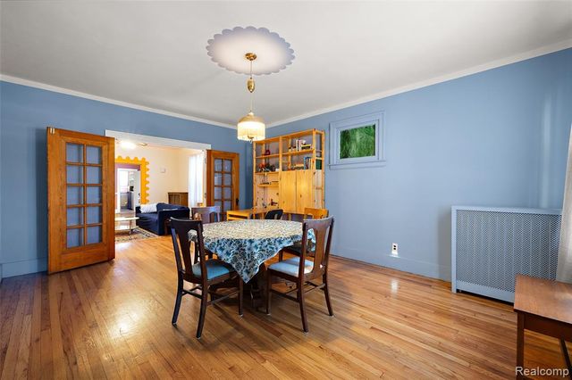 2700 Holmes Street, Hamtramck, MI 48212