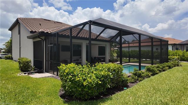 1845 Amador CT, Naples, FL 34120
