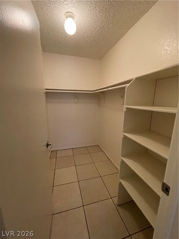 3151 SOARING GULLS Drive 1198, Las Vegas, NV 89128