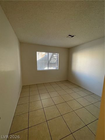 3151 SOARING GULLS Drive 1198, Las Vegas, NV 89128