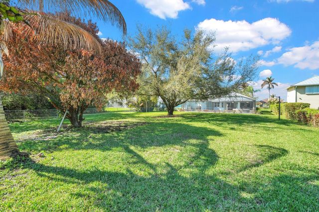 184 SE Osprey Ridge, Port St. Lucie, FL 34984