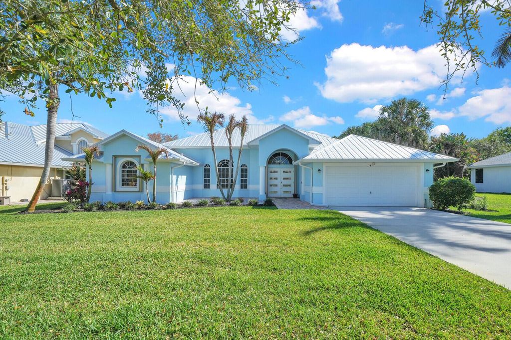 184 SE Osprey Ridge, Port St. Lucie, FL 34984
