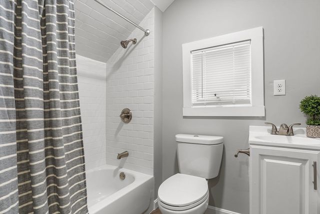 10 River Street Pl, Lynn, MA 01905