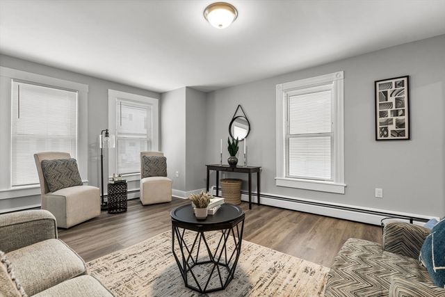 10 River Street Pl, Lynn, MA 01905