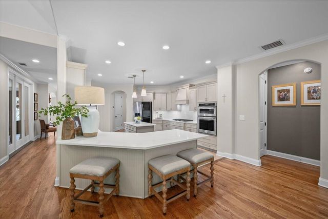 1689 DE HAIG LN, Collierville, TN 38017