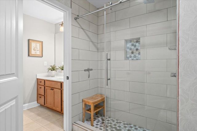 1689 DE HAIG LN, Collierville, TN 38017