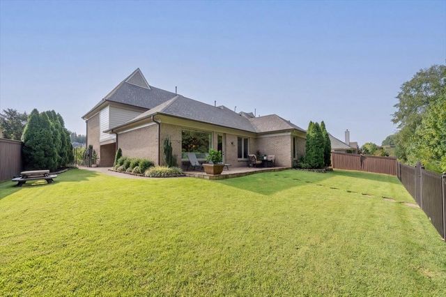 1689 DE HAIG LN, Collierville, TN 38017