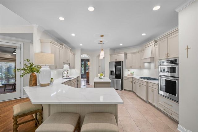 1689 DE HAIG LN, Collierville, TN 38017
