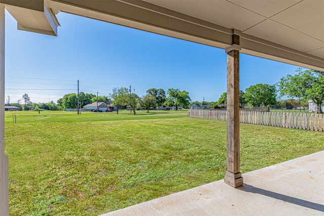 1474 VZ County Road 3502, Wills Point, TX 75169