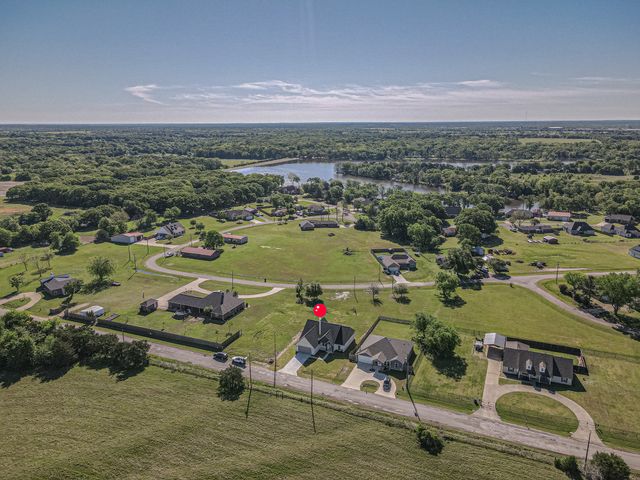 1474 VZ County Road 3502, Wills Point, TX 75169