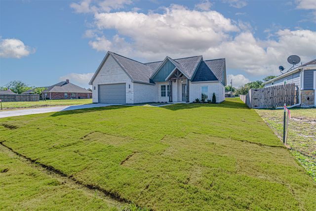 1474 VZ County Road 3502, Wills Point, TX 75169