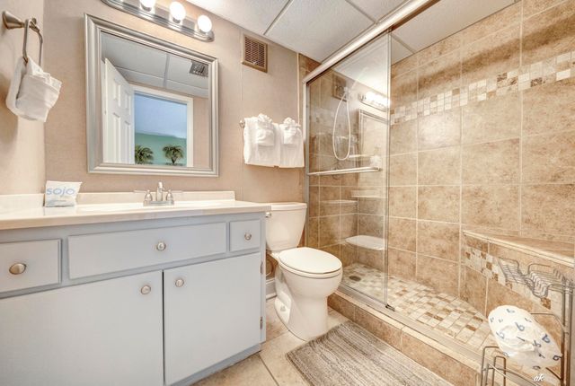 8727 Thomas Drive C17, Panama City Beach, FL 32408