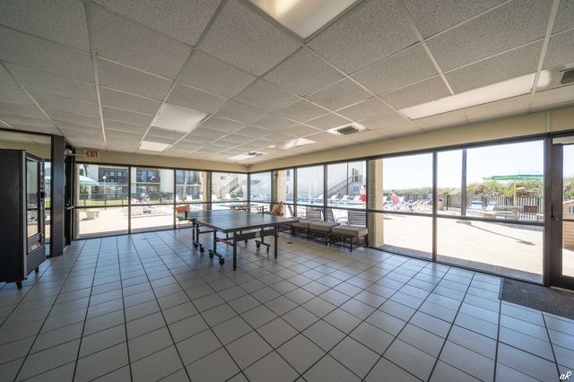 8727 Thomas Drive C17, Panama City Beach, FL 32408