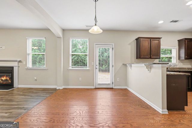 4546 Rainier Way NW, Acworth, GA 30101
