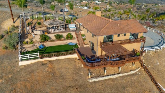 31972 Palos Verdes Drive, Escondido, CA 92026
