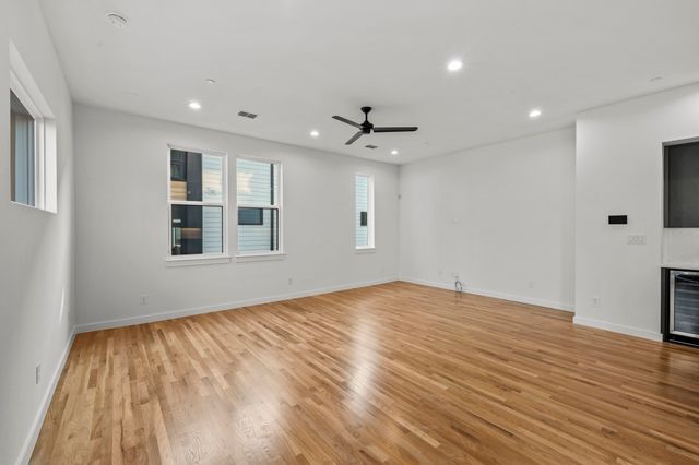 3608 San Jacinto Street 103, Dallas, TX 75204