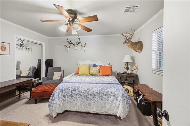 2901 Chapel Hill Road, Oklahoma City, OK 73120