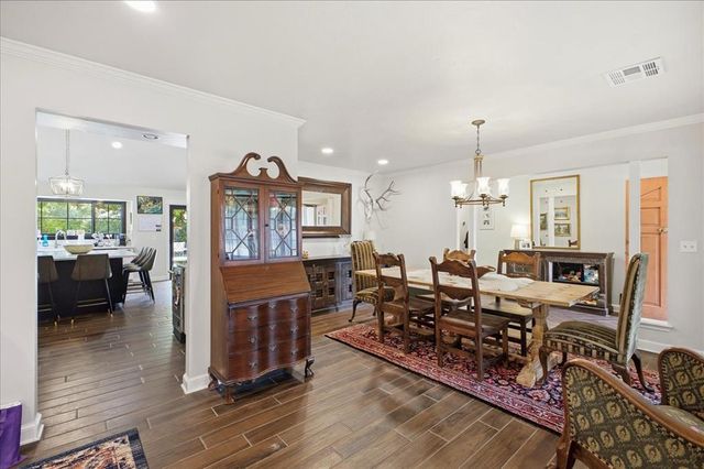 2901 Chapel Hill Road, Oklahoma City, OK 73120
