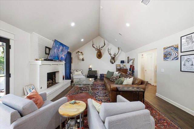 2901 Chapel Hill Road, Oklahoma City, OK 73120