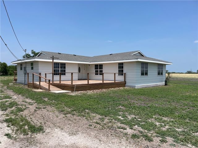 710 N Eugenia St, Orange Grove, TX 78372