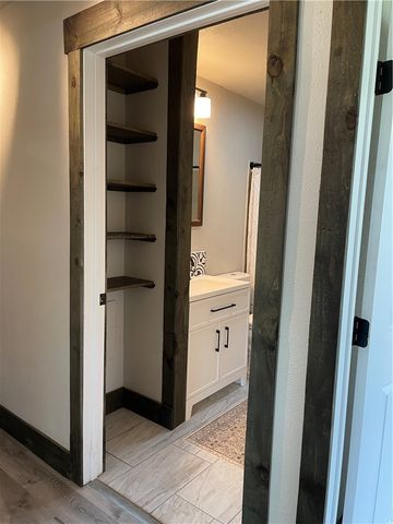 710 N Eugenia St, Orange Grove, TX 78372
