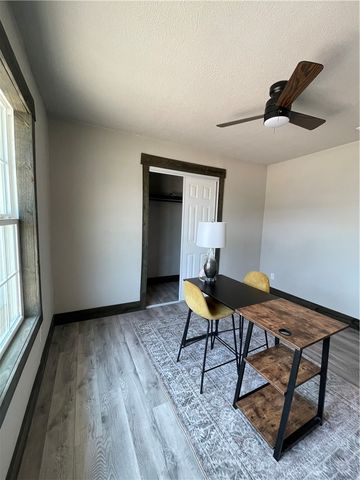 710 N Eugenia St, Orange Grove, TX 78372