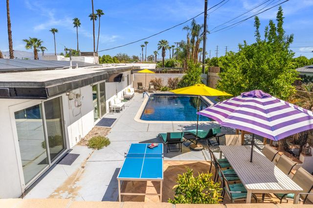 4385 E Paseo Caroleta, Palm Springs, CA 92264