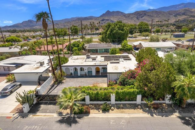 4385 E Paseo Caroleta, Palm Springs, CA 92264
