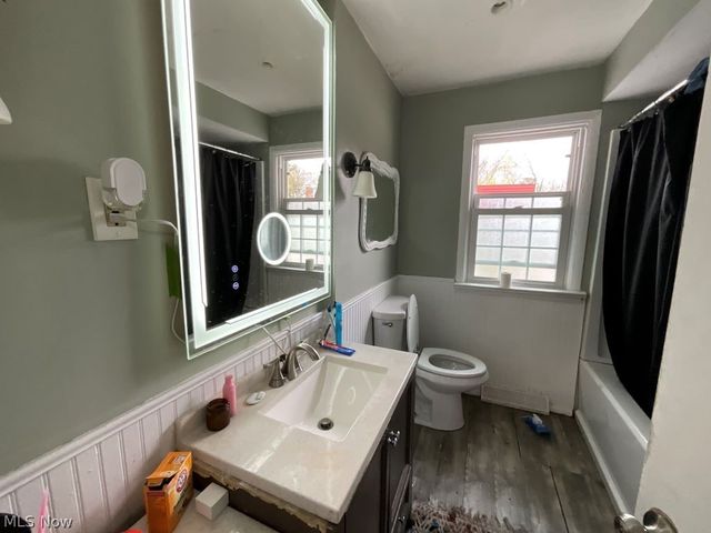 3000 Warrensville Center Road, Shaker Heights, OH 44122