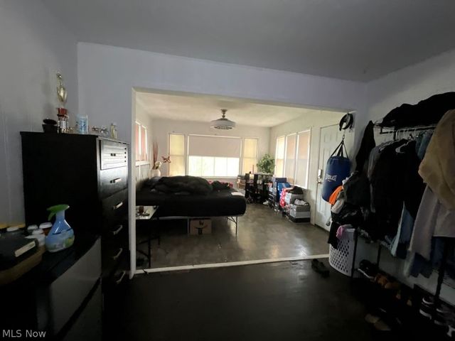 3000 Warrensville Center Road, Shaker Heights, OH 44122