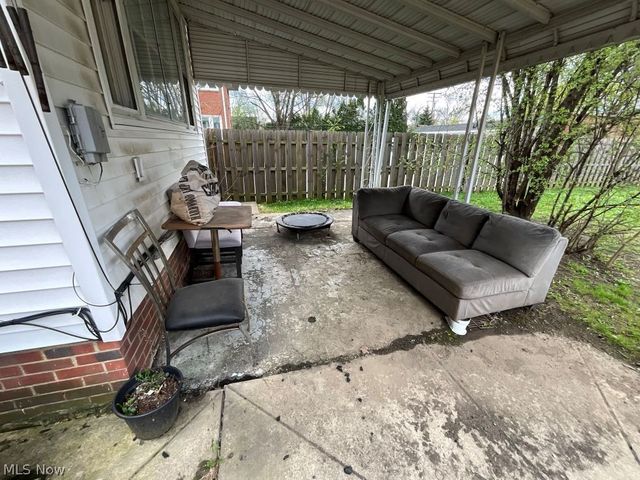 3000 Warrensville Center Road, Shaker Heights, OH 44122
