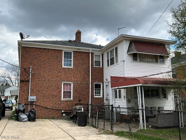 3000 Warrensville Center Road, Shaker Heights, OH 44122