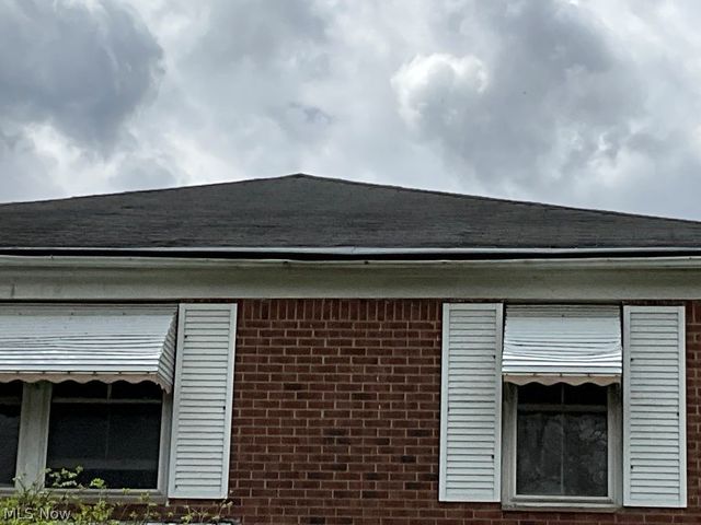 3000 Warrensville Center Road, Shaker Heights, OH 44122