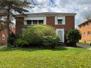 3000 Warrensville Center Road, Shaker Heights, OH 44122