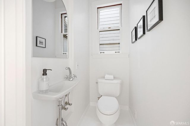 1327 Cole Street, San Francisco, CA 94117