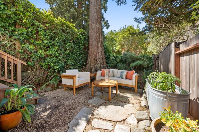 1327 Cole Street, San Francisco, CA 94117