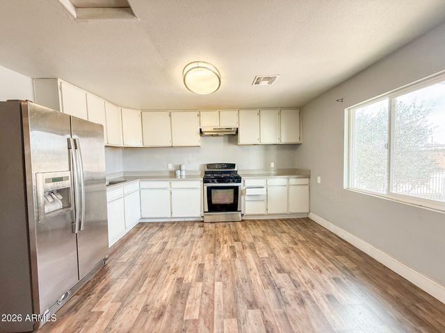 2427 W YAVAPAI Street A, Phoenix, AZ 85009