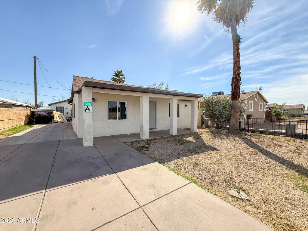 2427 W YAVAPAI Street A, Phoenix, AZ 85009