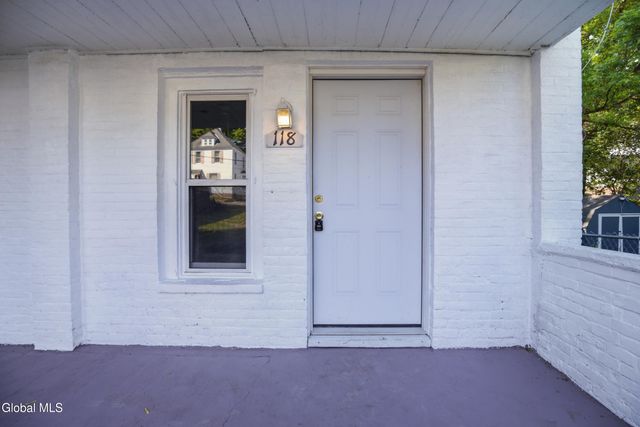 118 Robinson Street, Schenectady, NY 12304