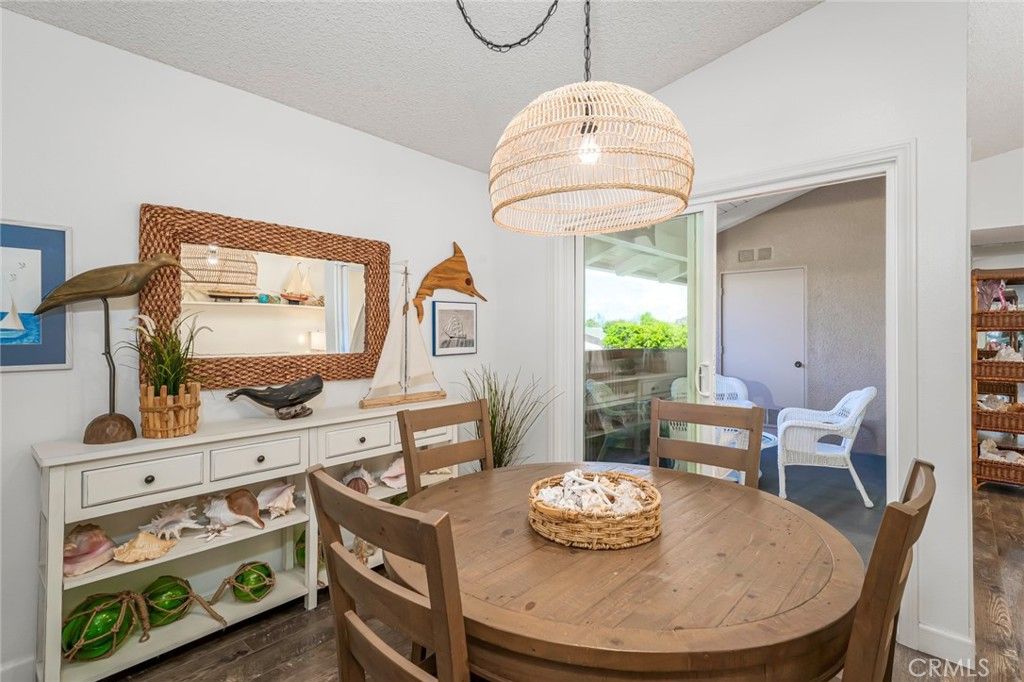 Image 13 of property listing at 8877 Lauderdale Court 209E, Huntington Beach, CA 92646