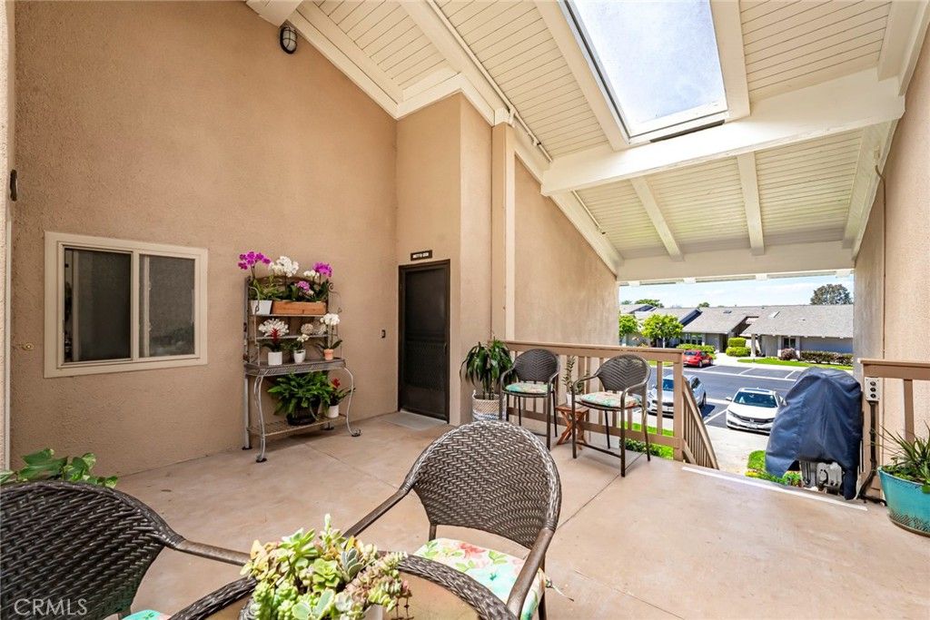 Image 2 of property listing at 8877 Lauderdale Court 209E, Huntington Beach, CA 92646