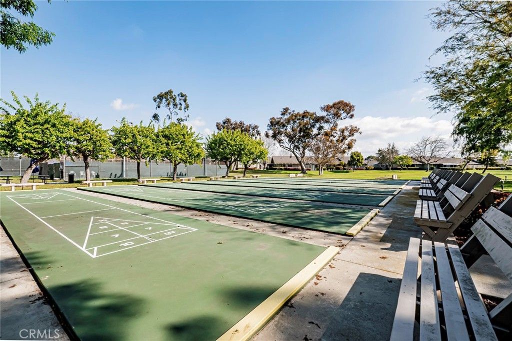 Image 31 of property listing at 8877 Lauderdale Court 209E, Huntington Beach, CA 92646