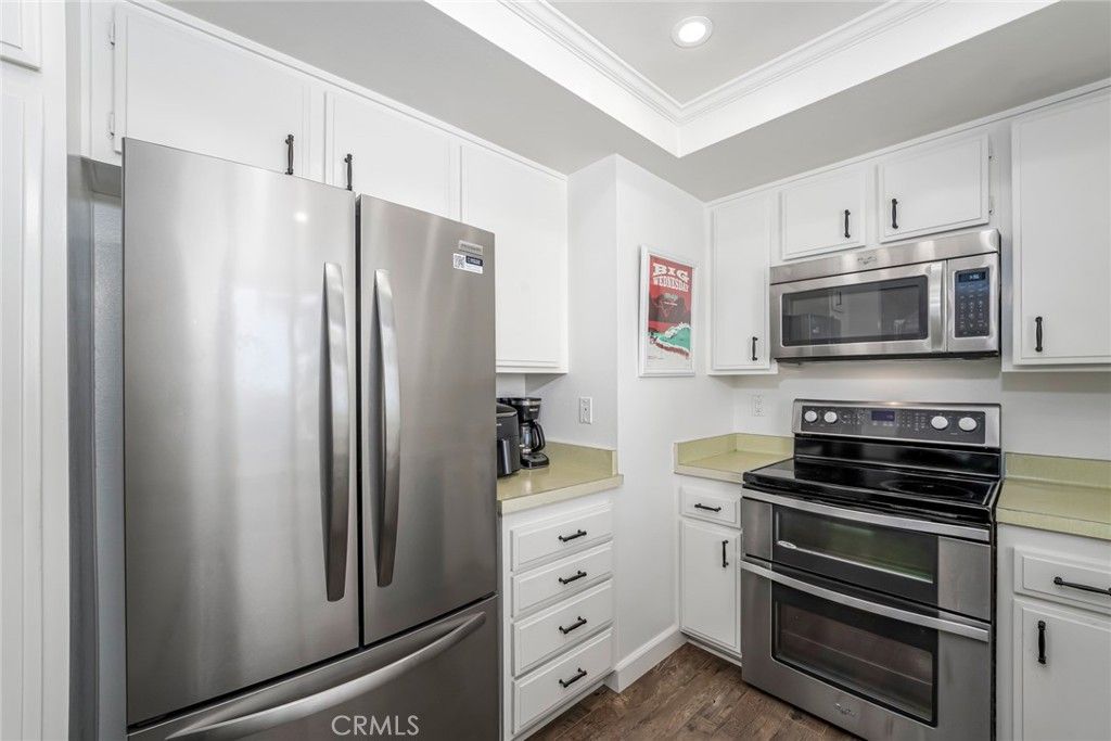 Image 9 of property listing at 8877 Lauderdale Court 209E, Huntington Beach, CA 92646