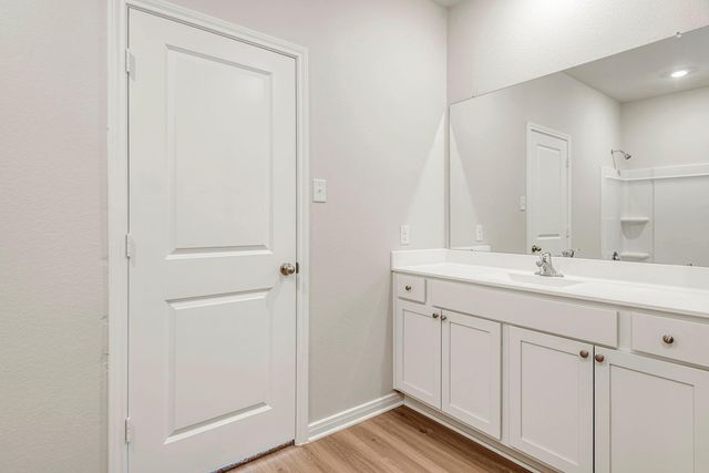 452 Sunny Highlands Drive, Katy, TX 77493