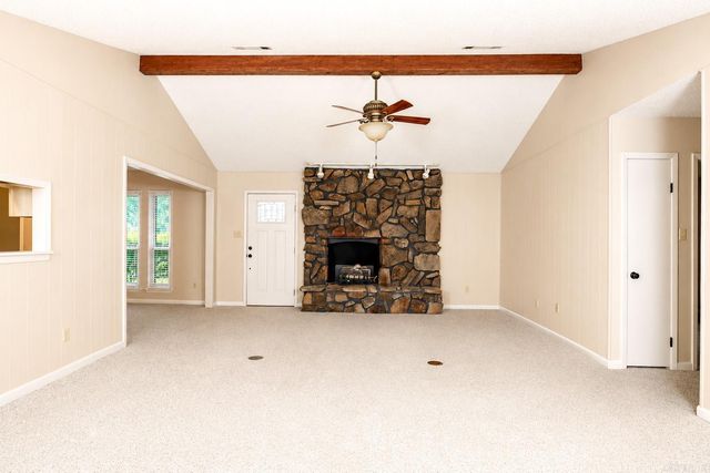 2221 Meadowpond Trail, White Hall, AR 71602